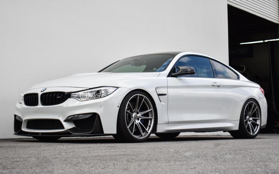 BMW M4 Coupe by EAS on HRE Wheels (FF04) (F82) '2020